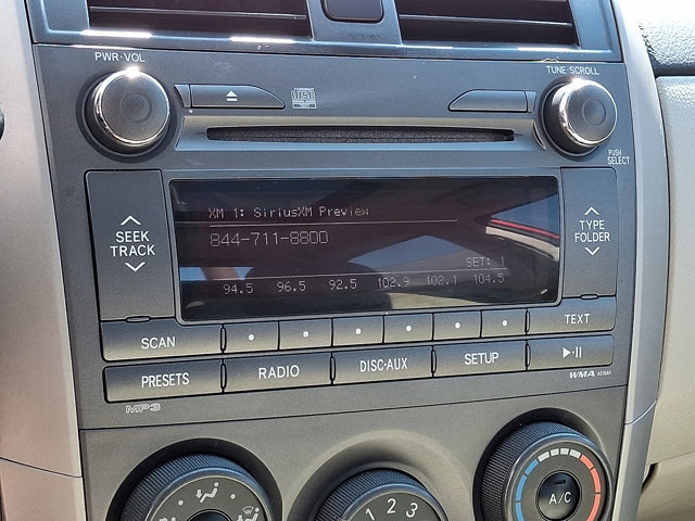 Used 2011 Toyota Corolla LE image 18