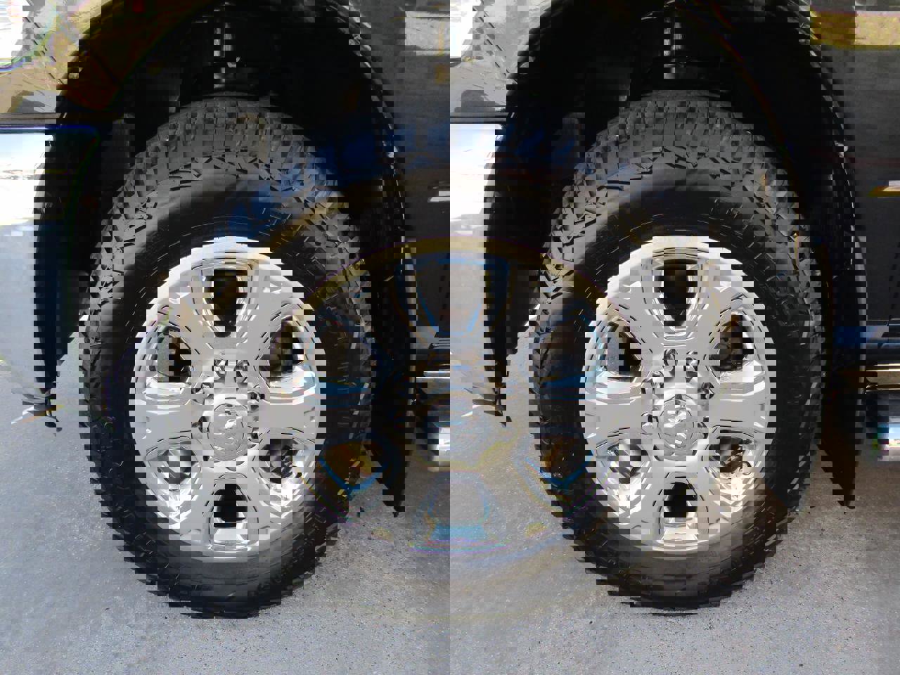 Used 2014 RAM 3500 Big Horn image 7