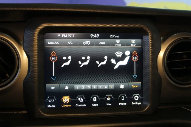 Used 2021 Jeep Wrangler Sport S image 23