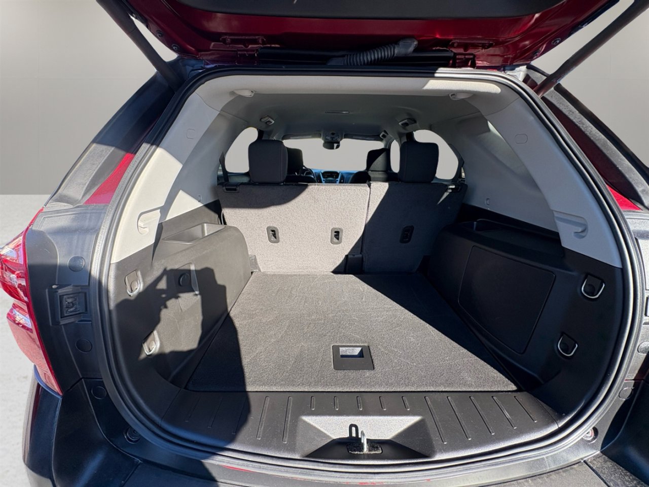 Used 2017 Chevrolet Equinox LT w/ Convenience Package image 35