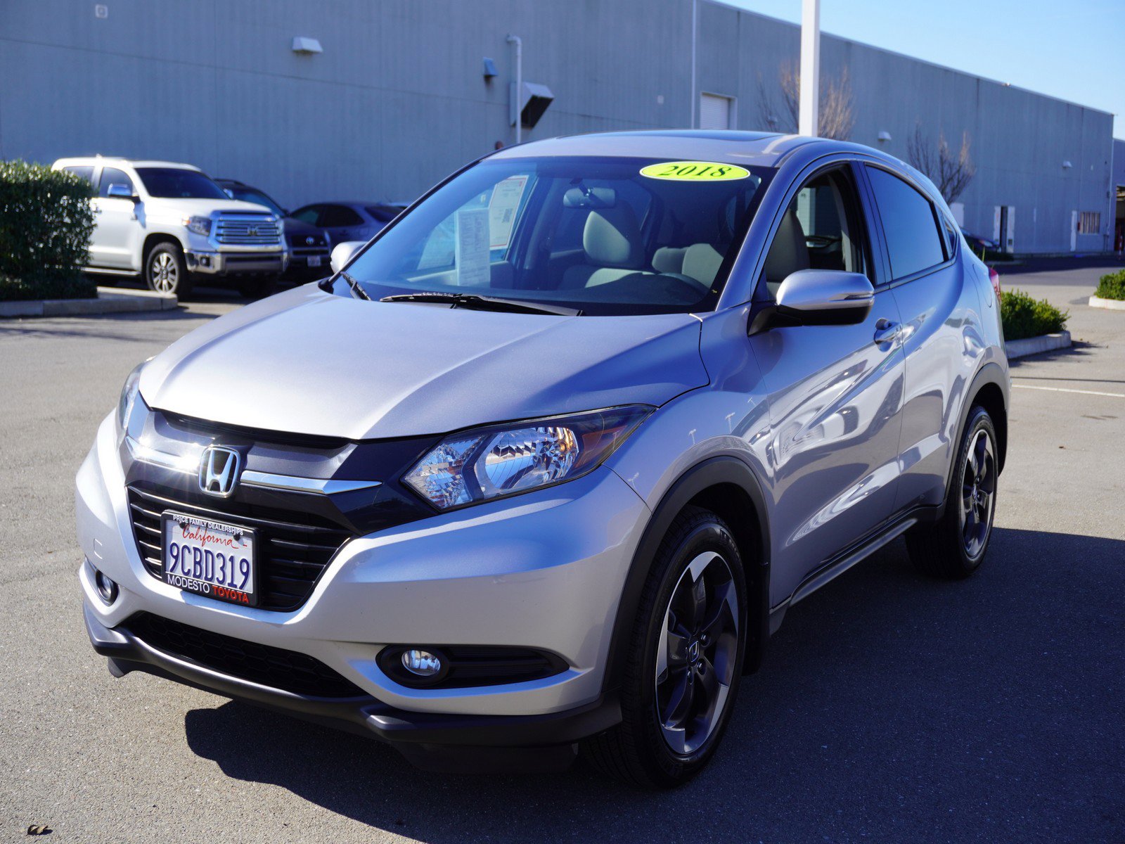 Used 2018 Honda HR-V EX image 7