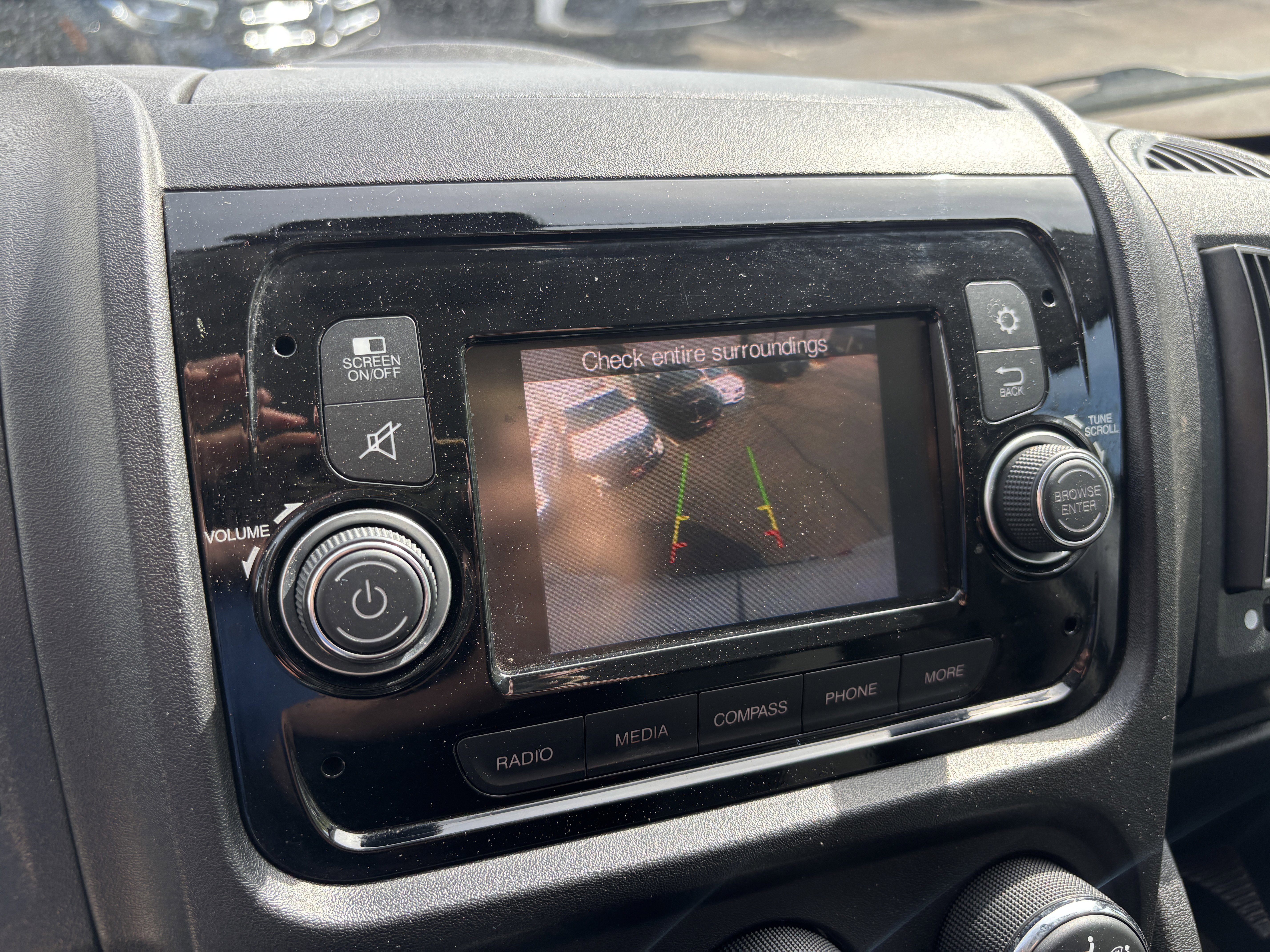 Used 2019 RAM ProMaster 2500 FWD image 18