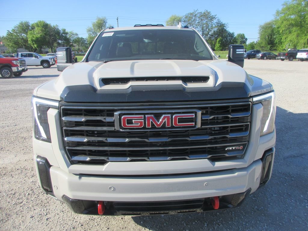 New 2026 GMC Sierra 3500 AT4 w/ AT4 Premium Plus Package AWD/4WD image 11