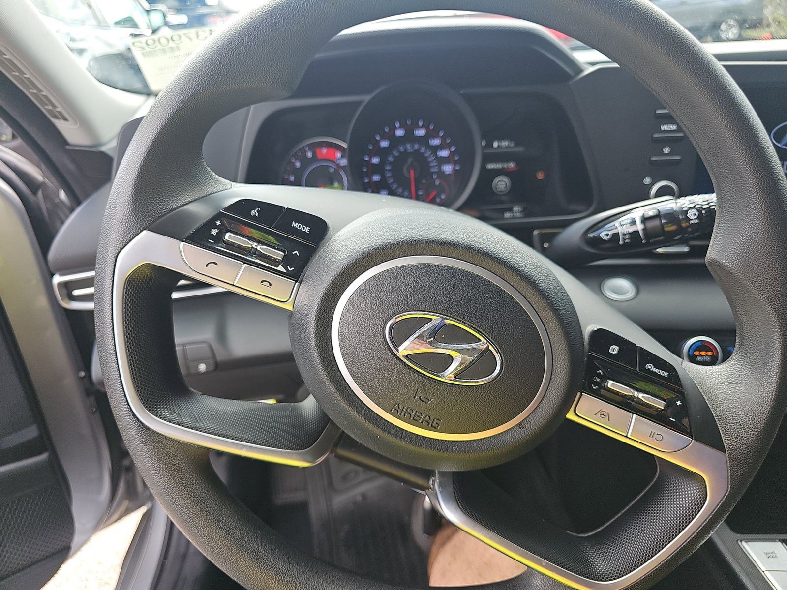 Used 2021 Hyundai Elantra SEL image 10