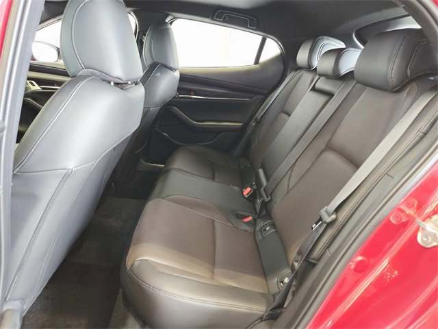 New 2025 MAZDA MAZDA3 Hatchback w/Premium Plus Pkg image 10