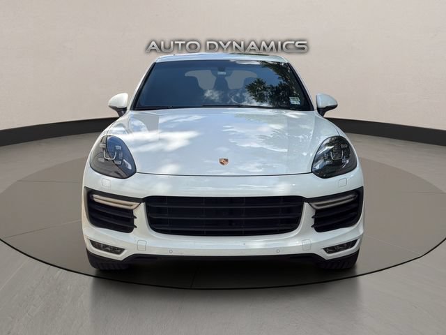 Used 2015 Porsche Cayenne Turbo AWD/4WD image 6