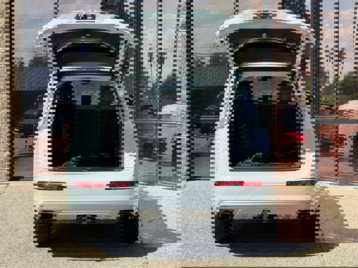 Used 2019 Audi Q7 3.0T Premium Plus image 14