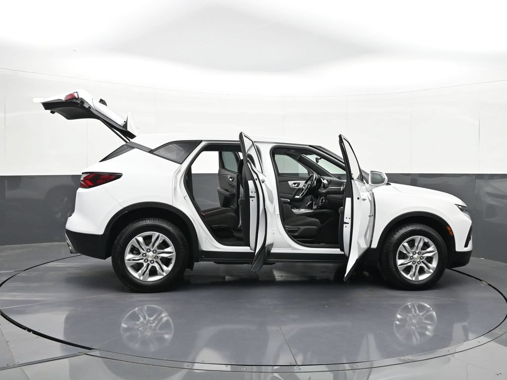 Used 2019 Chevrolet Blazer L FWD image 40
