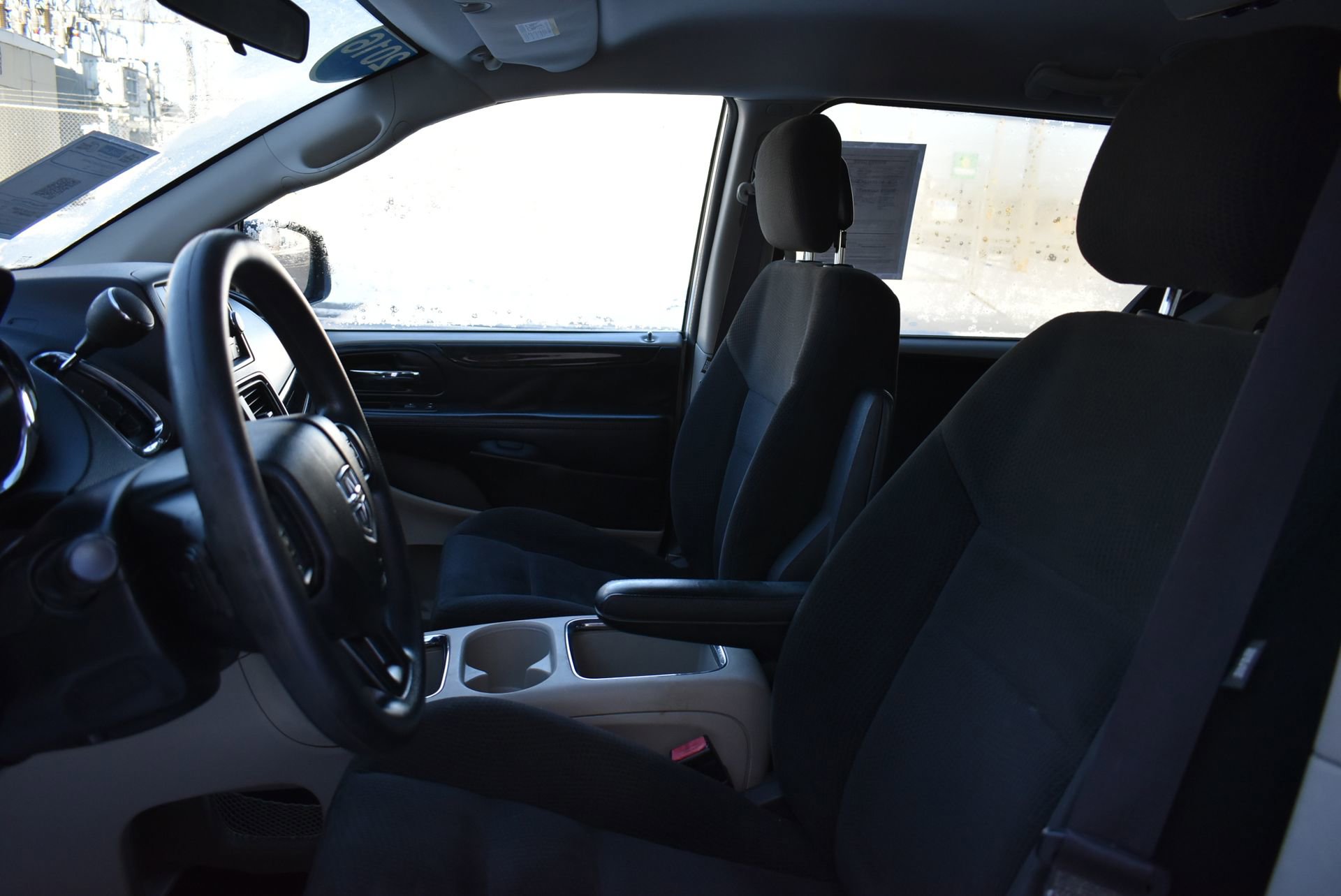 Used 2016 Dodge Grand Caravan SXT image 16