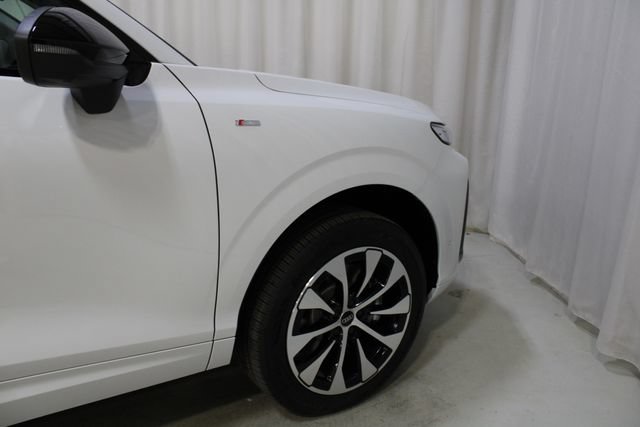 New 2026 Audi Q3 quattro 2.0T AWD/4WD image 29