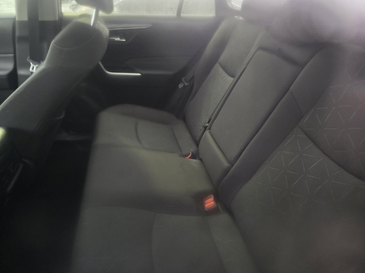 Certified 2022 Toyota RAV4 XLE w/ Convenience Package image 21