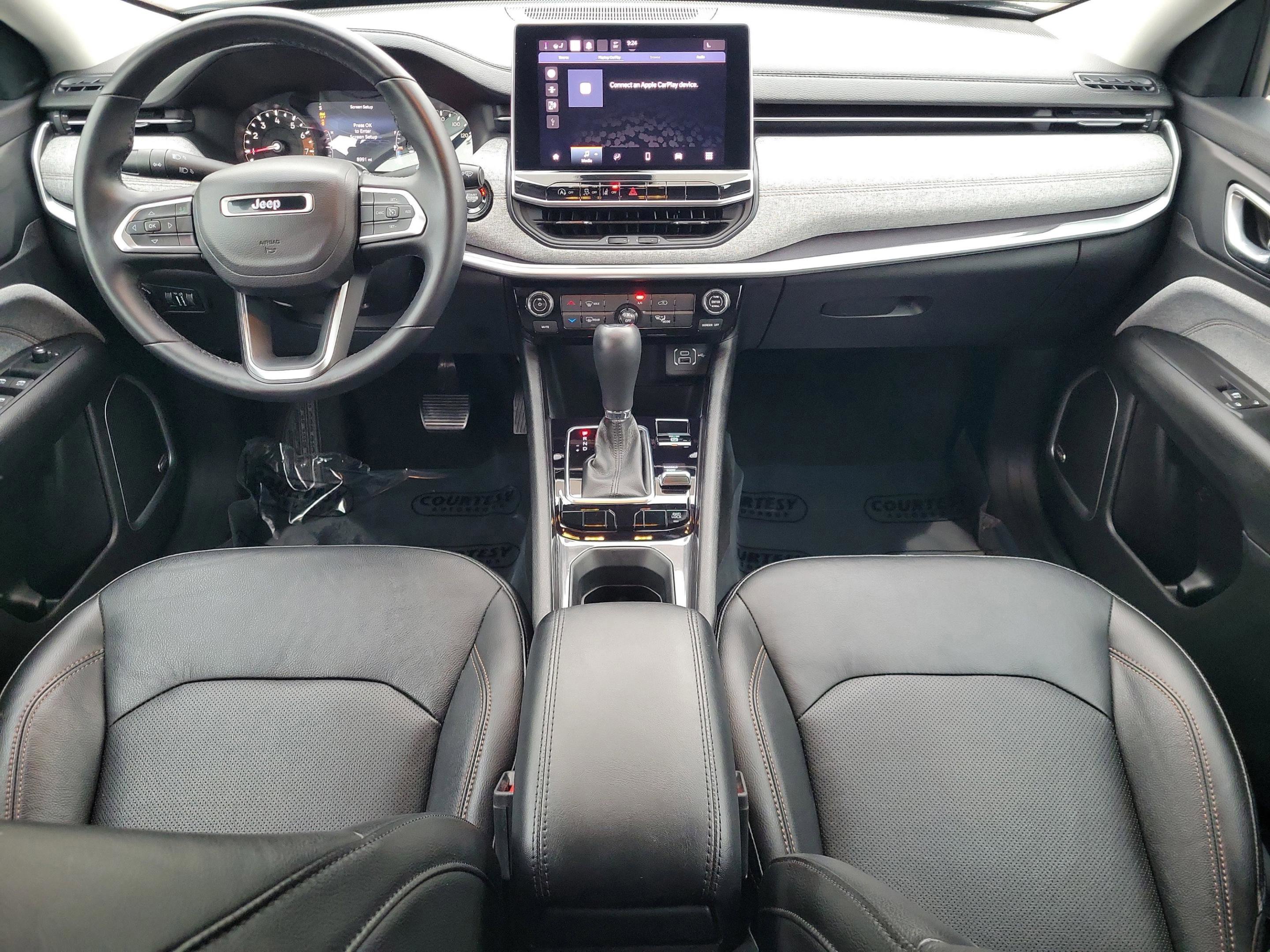 Used 2022 Jeep Compass Latitude w/ Sun and Sound Group image 10