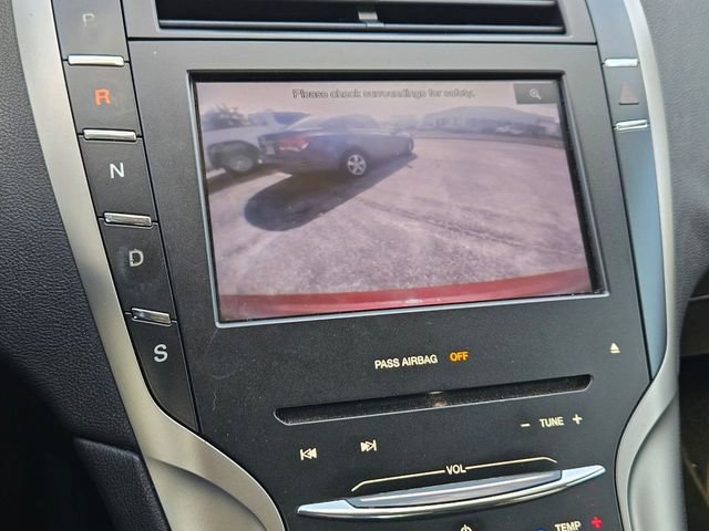 Used 2013 Lincoln MKZ FWD image 10