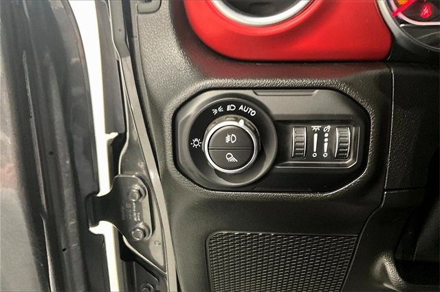 Used 2021 Jeep Gladiator Rubicon w/ Trailer Tow Package image 17