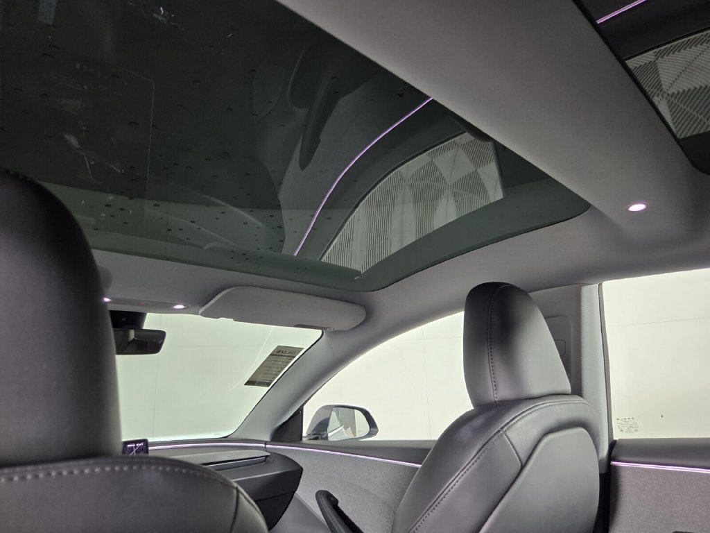 Used 2024 Tesla Model 3 Long Range RWD image 23