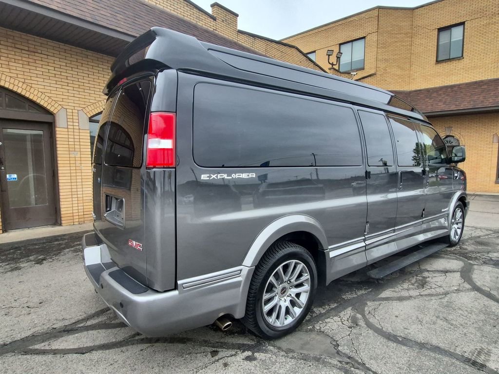 Used 2025 GMC Savana 2500 Extended w/ Driver Convenience Package RWD image 15