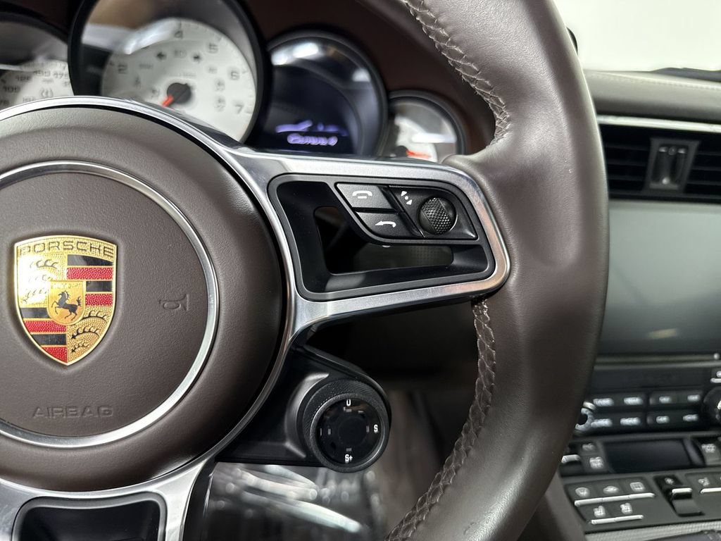 Certified 2017 Porsche 911 Carrera 4 AWD/4WD image 39