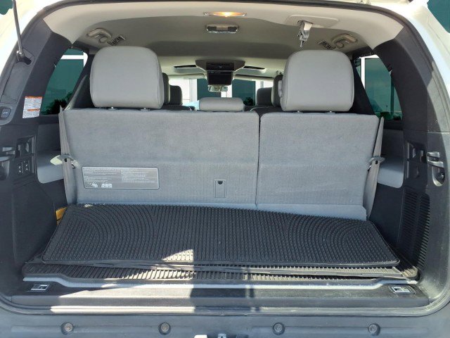 Used 2016 Toyota Sequoia Platinum AWD/4WD image 9