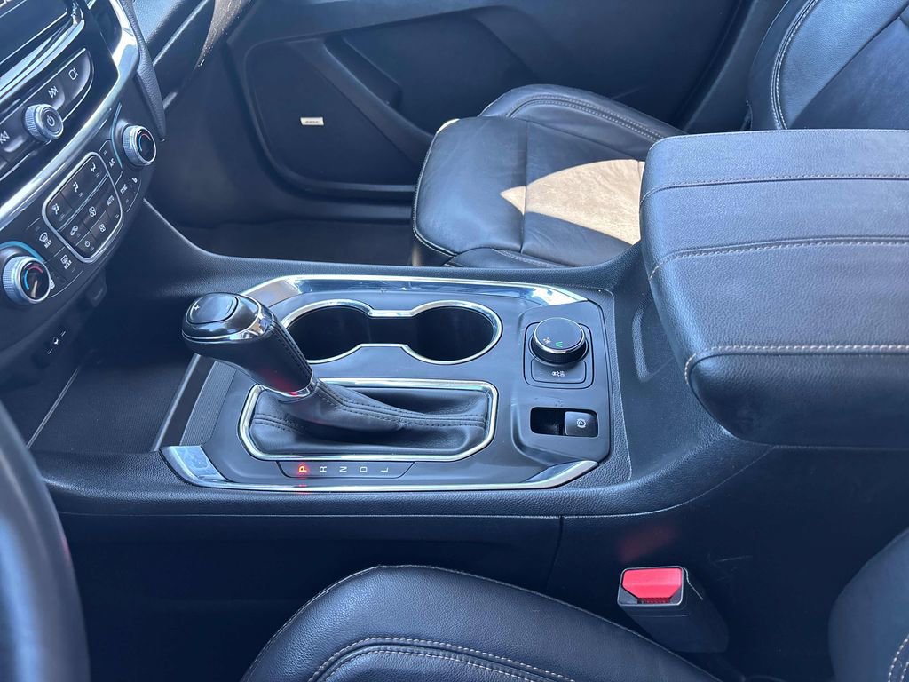 Used 2018 Chevrolet Traverse LT image 19