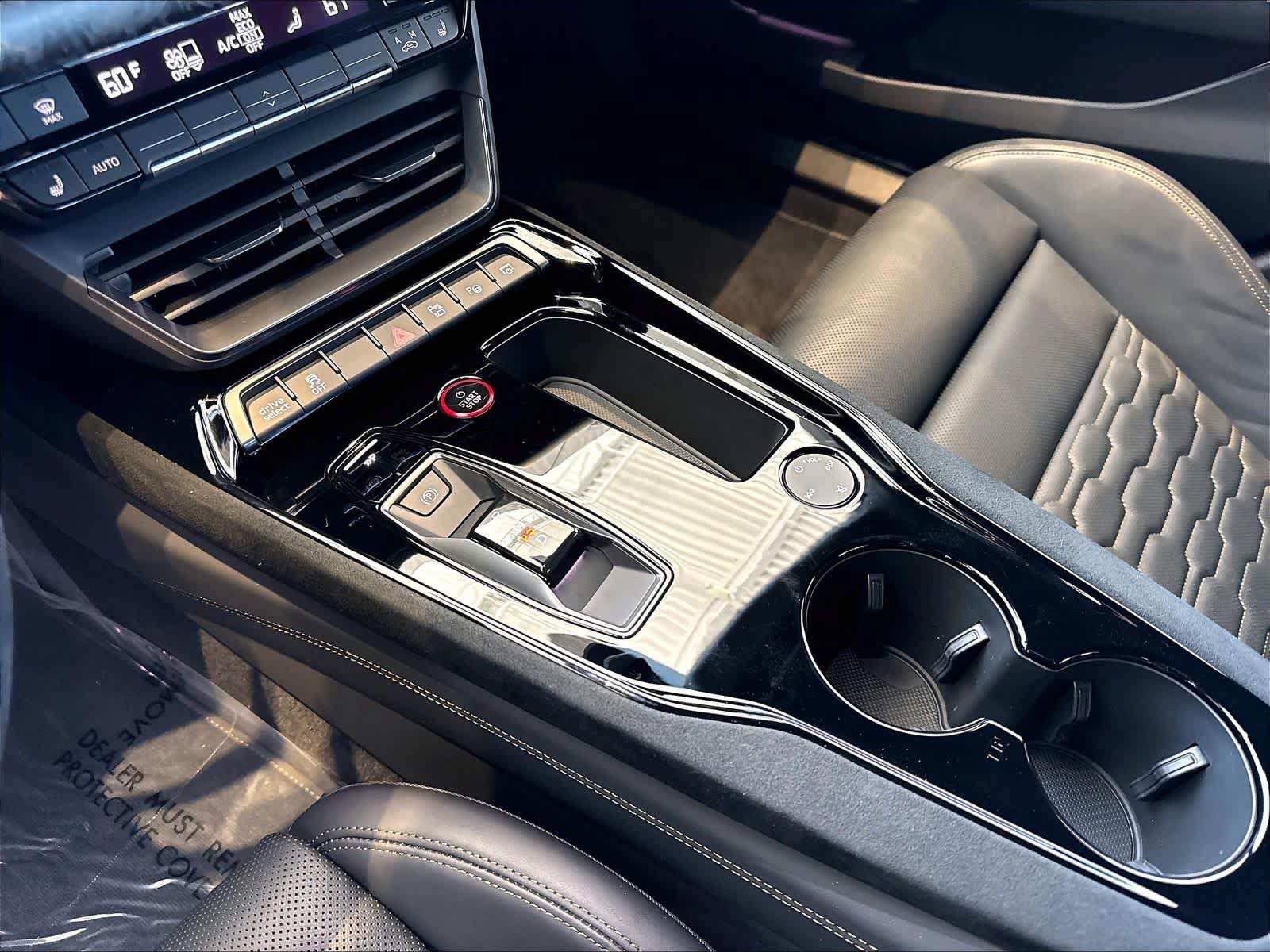 Used 2025 Audi RS e-tron GT performance w/ Dynamic Plus Package AWD/4WD image 18