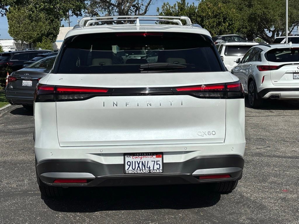 Certified 2026 INFINITI QX60 Luxe w/ Cargo Package image 4