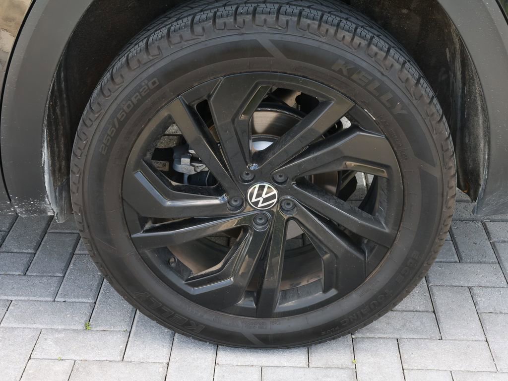 Used 2022 Volkswagen Atlas SE image 36