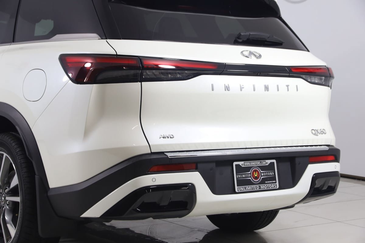 Used 2023 INFINITI QX60 Luxe w/ Cargo Package AWD/4WD image 25