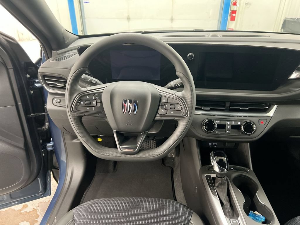 New 2026 Buick Envista Preferred FWD image 11