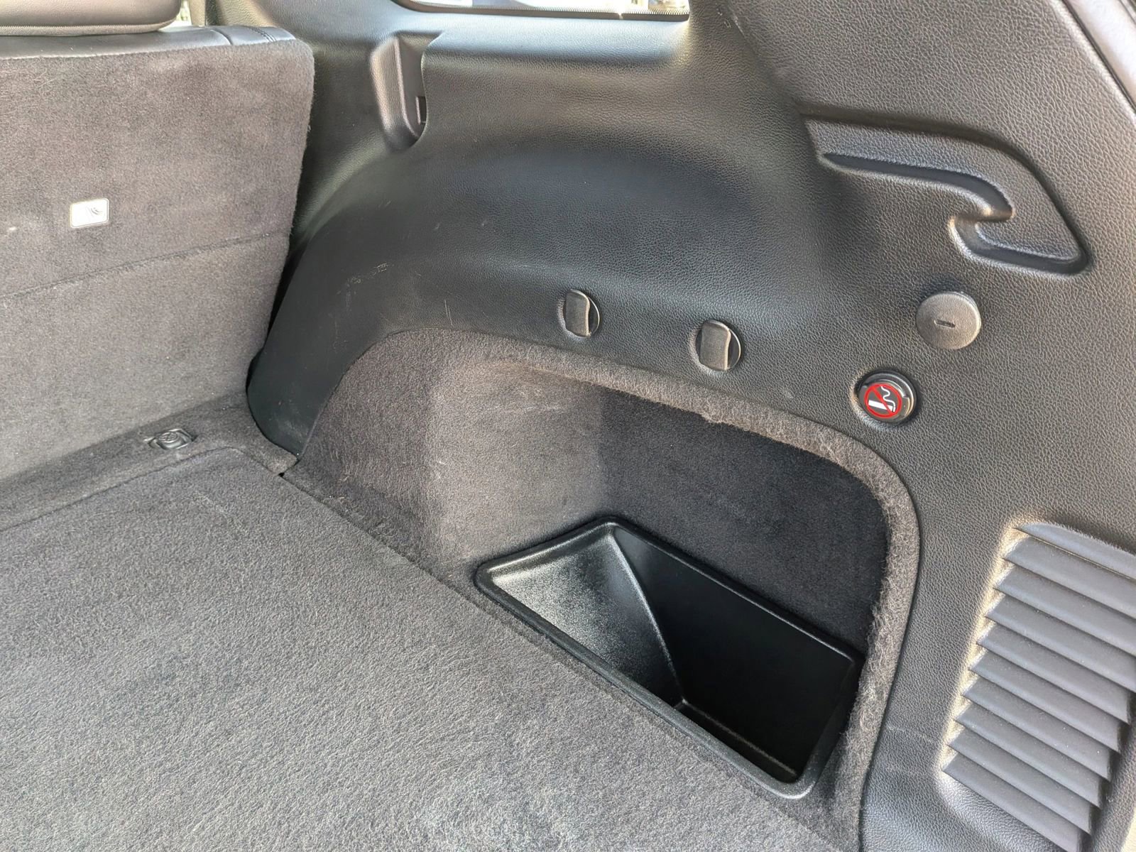 Used 2019 Jeep Grand Cherokee Altitude image 30