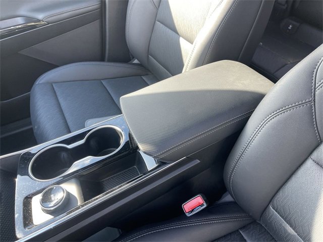 New 2026 Chevrolet Equinox LT w/ Convenience Package II image 21