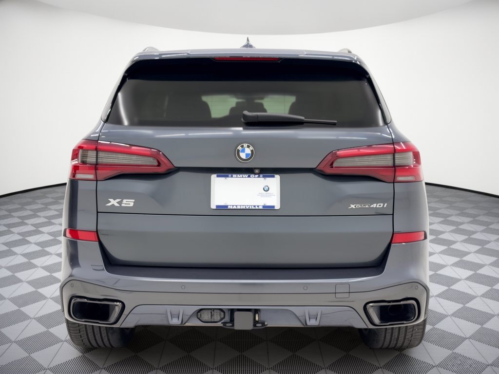 Used 2022 BMW X5 xDrive40i w/ M Sport Package AWD/4WD image 11