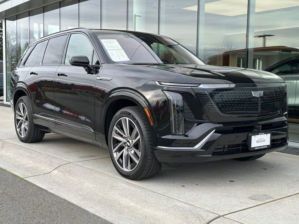 Used 2026 Cadillac Vistiq Sport image 7