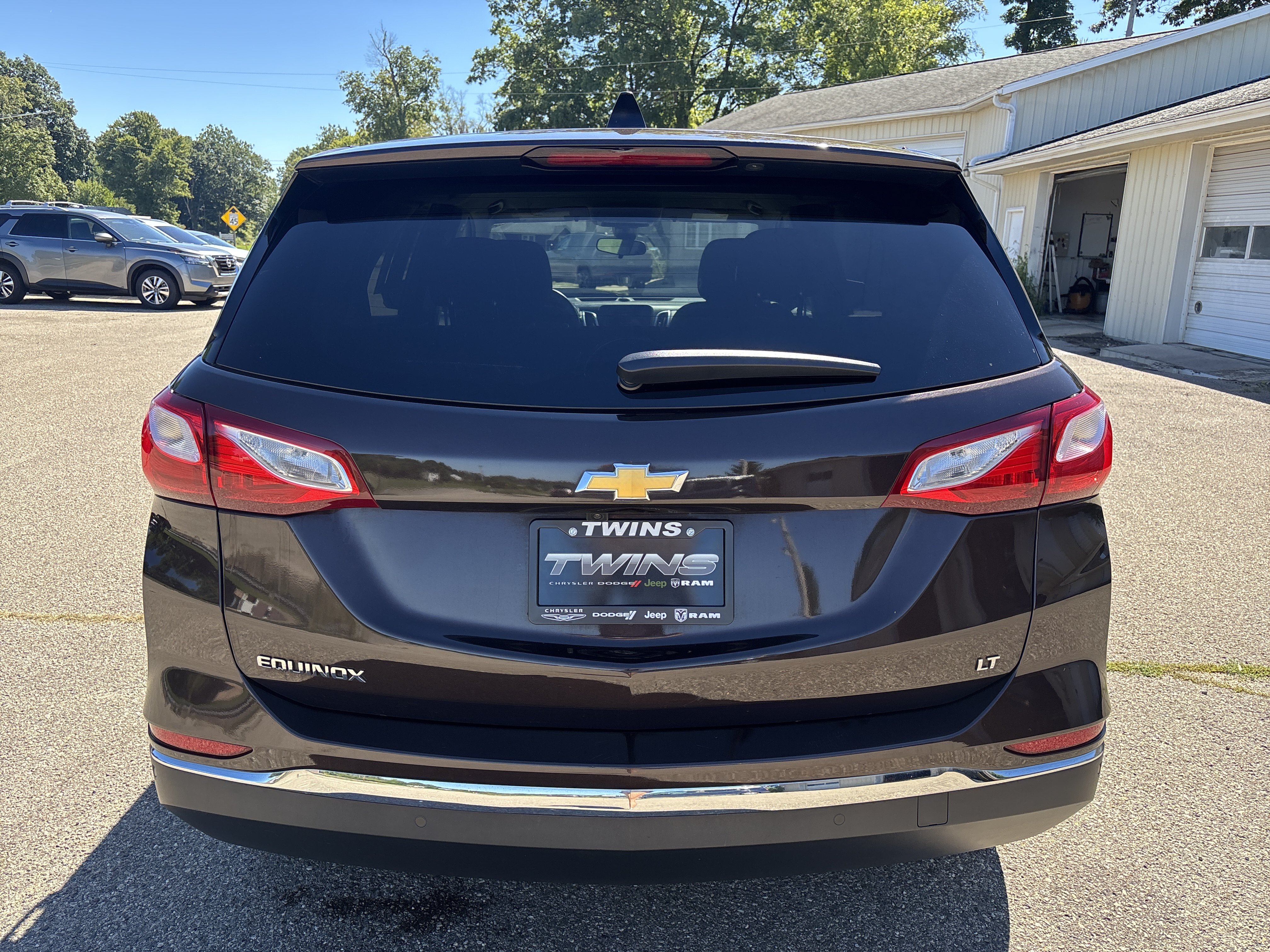 Used 2020 Chevrolet Equinox LT FWD image 4