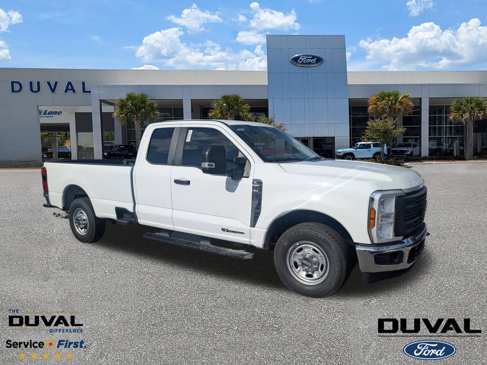 New 2026 Ford F350 XL w/ 360-Degree Camera Package