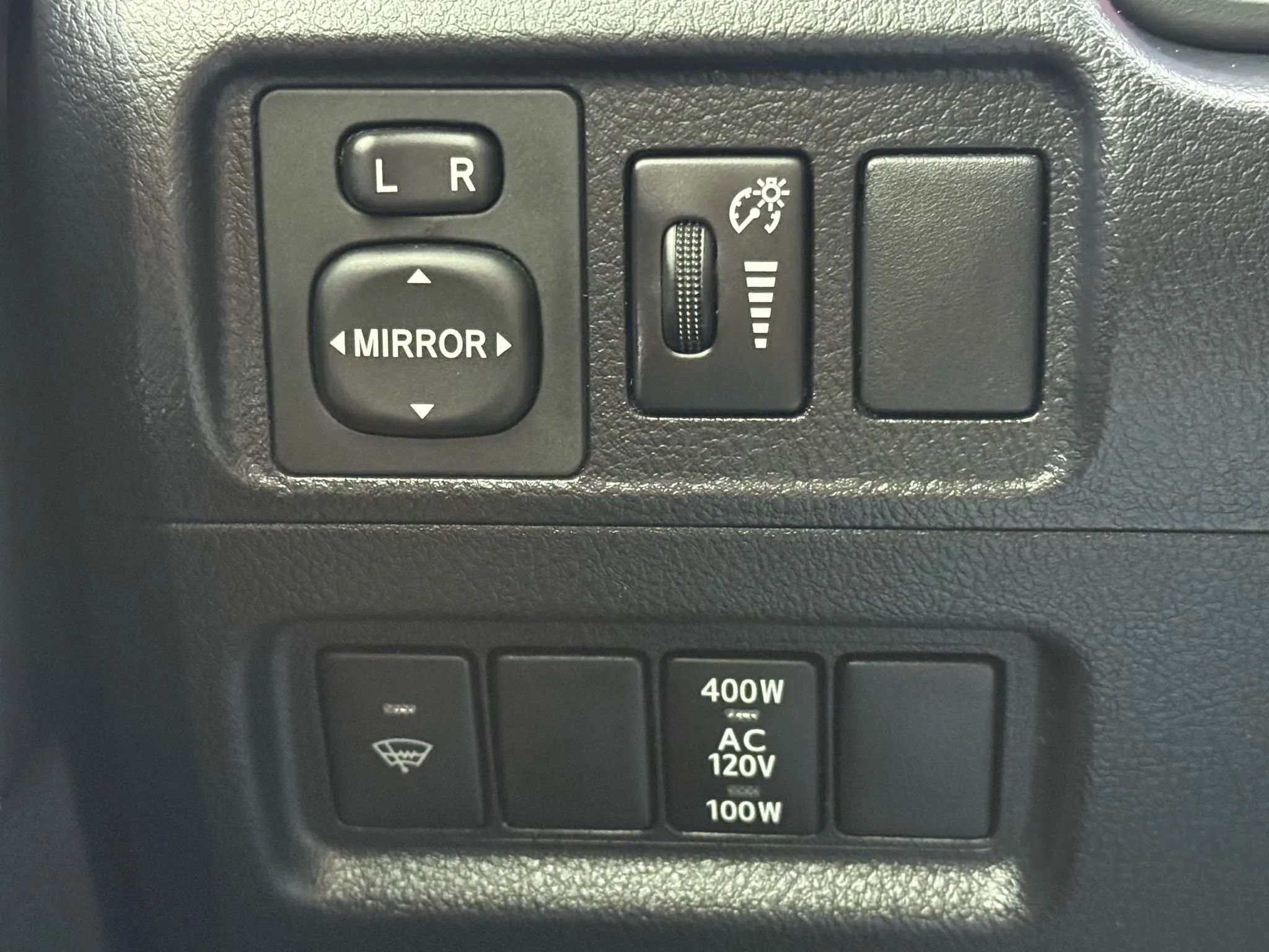 Used 2019 Toyota 4Runner SR5 image 29