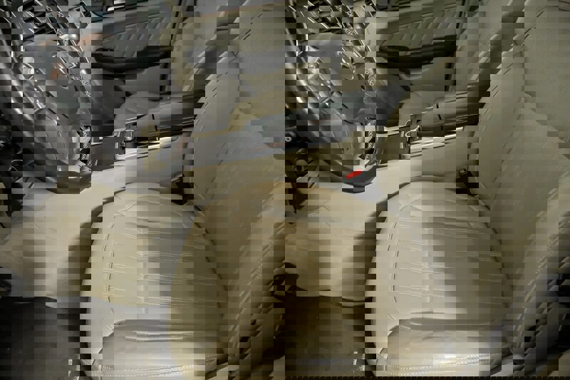 Used 2016 Mercedes-Benz GL 320 BlueTEC 4MATIC image 18