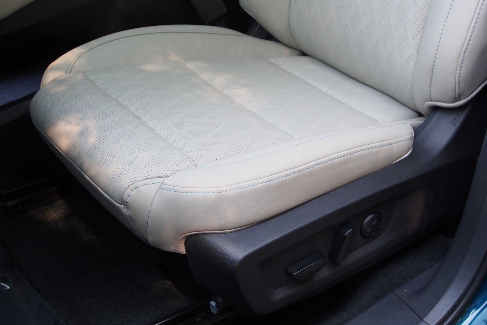 New 2026 Nissan Murano Platinum w/ Cargo Package AWD/4WD image 18