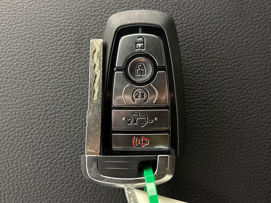 New 2026 Ford F150 Lariat w/ Equipment Group 501A Mid image 34