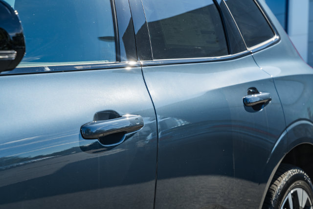 New 2027 Volvo XC60 B5 Plus AWD/4WD image 17