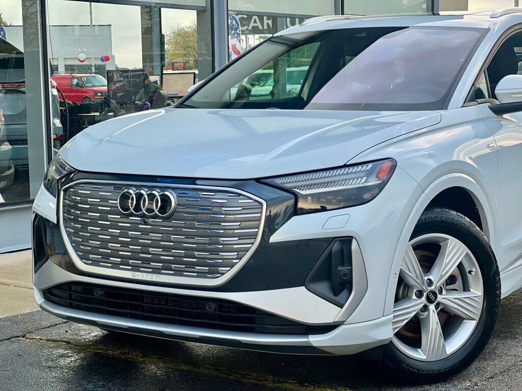 Used 2024 Audi Q4 e-tron Prestige
