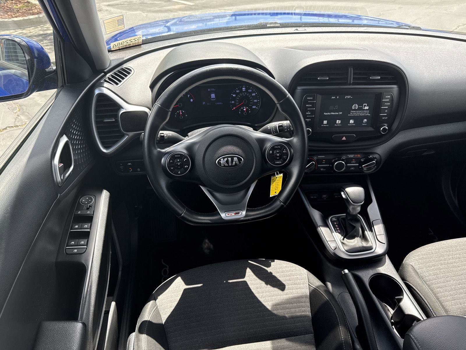 Used 2021 Kia Soul GT-Line FWD image 23