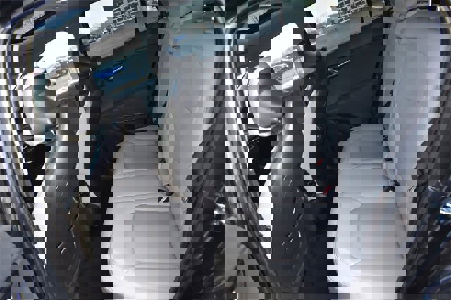 New 2025 Kia Niro EX Touring image 18