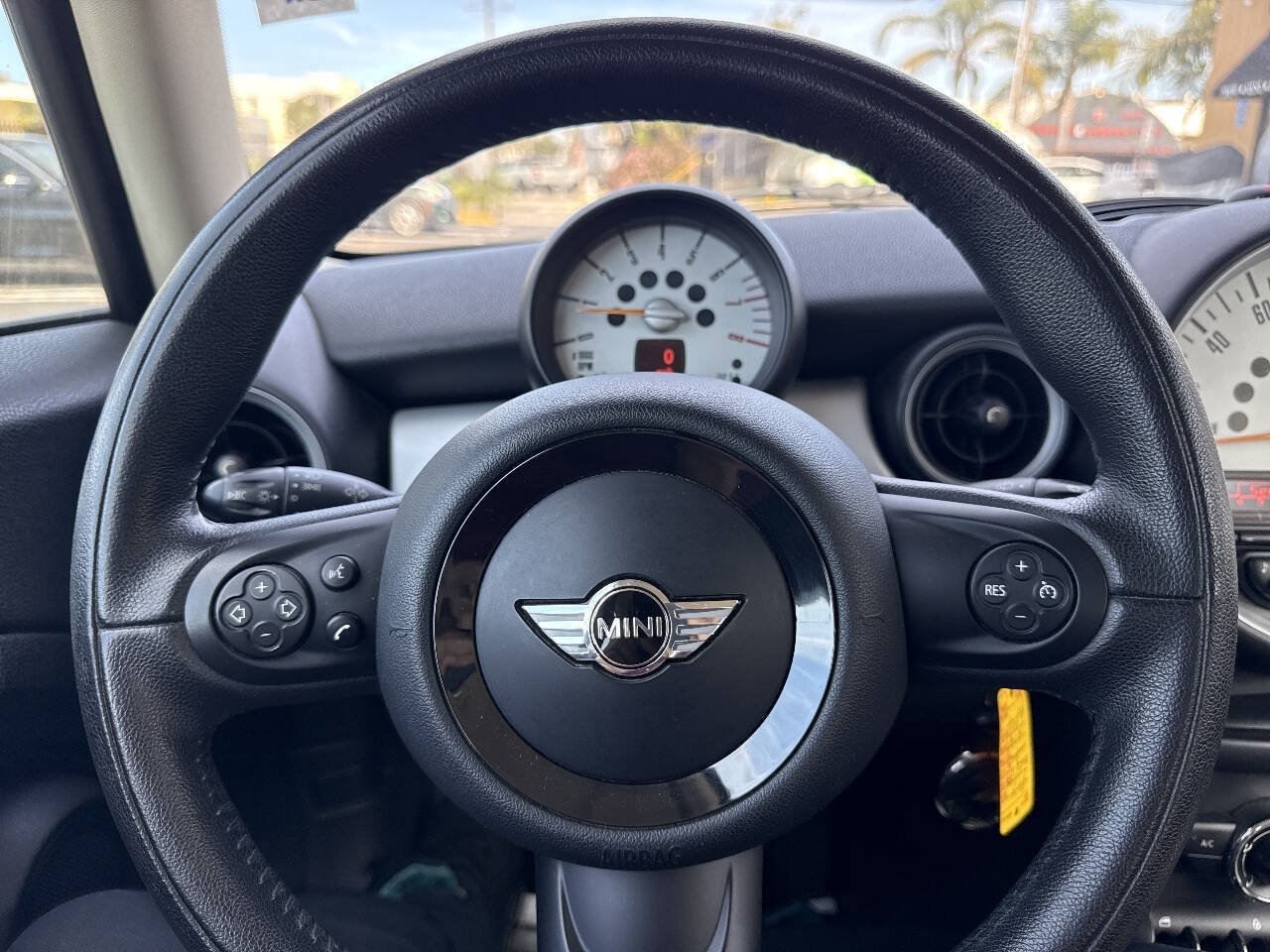 Used 2014 MINI Cooper Clubman FWD image 34