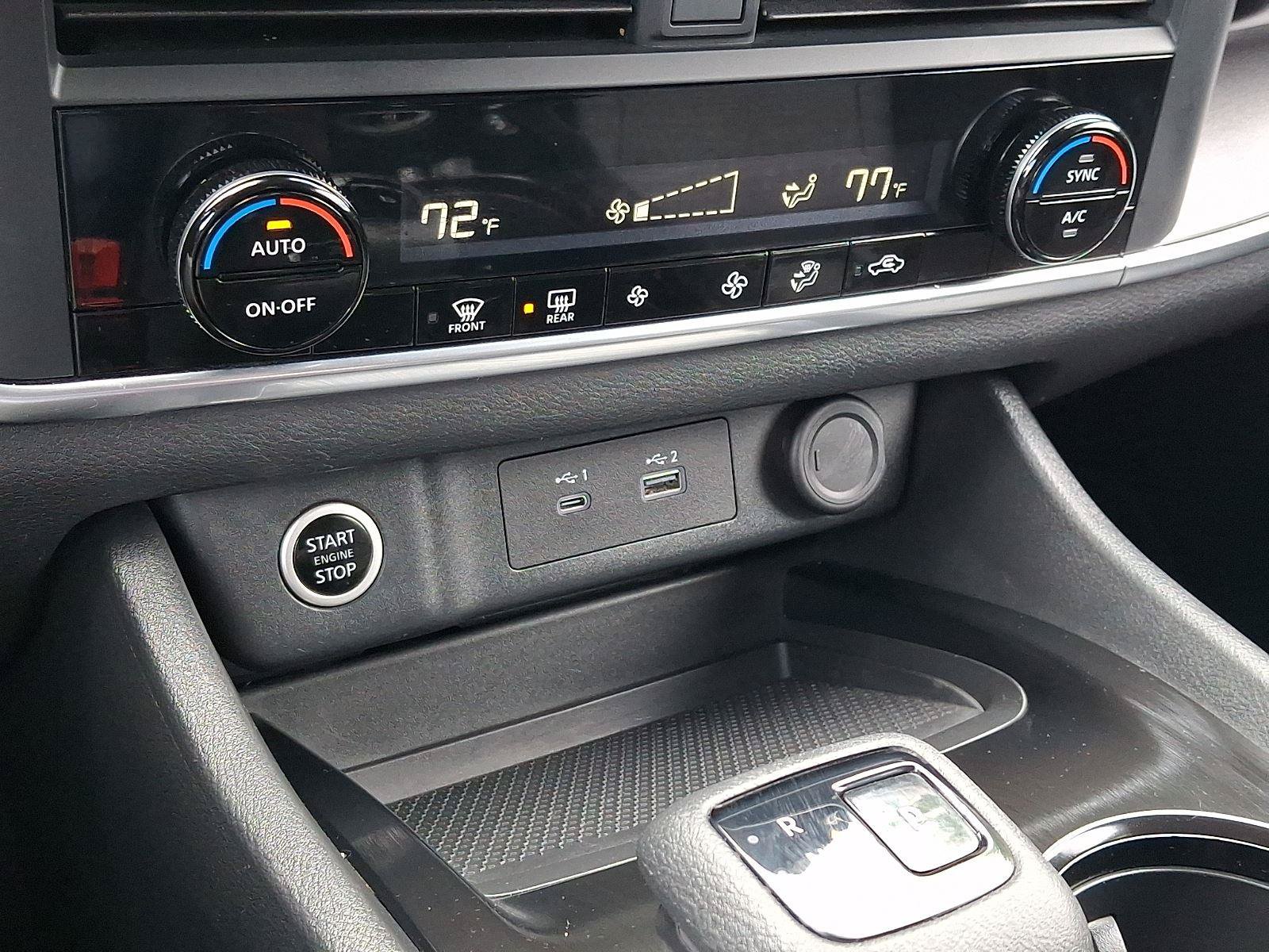 Used 2023 Nissan Rogue SV AWD/4WD image 14