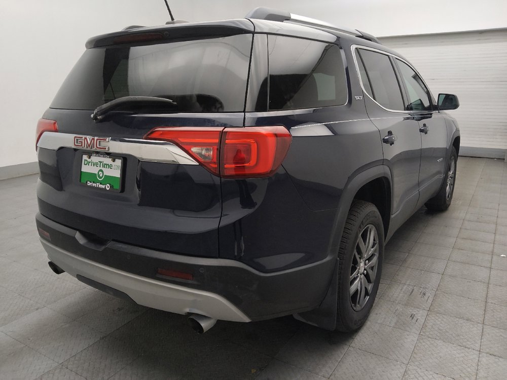 Used 2017 GMC Acadia SLT w/ LPO, Cargo Package FWD image 9