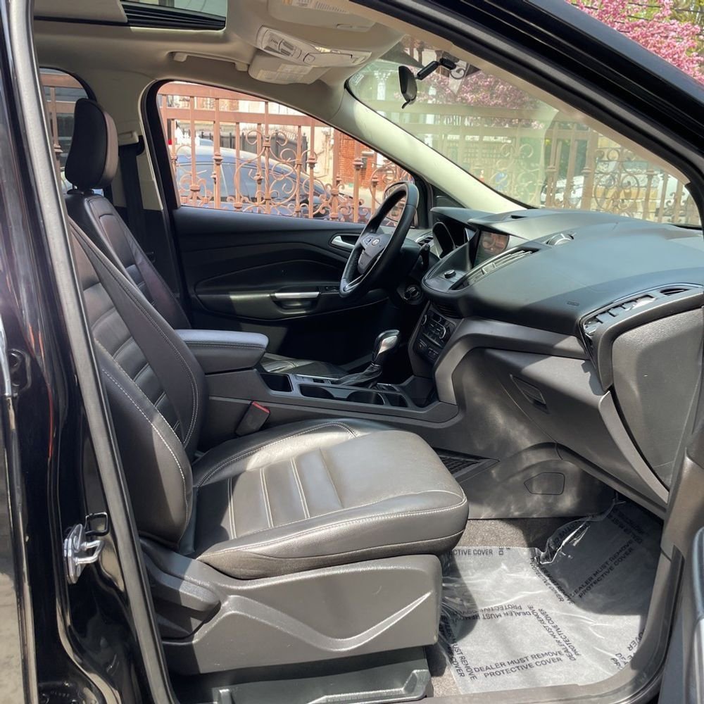 Used 2018 Ford Escape SEL image 6