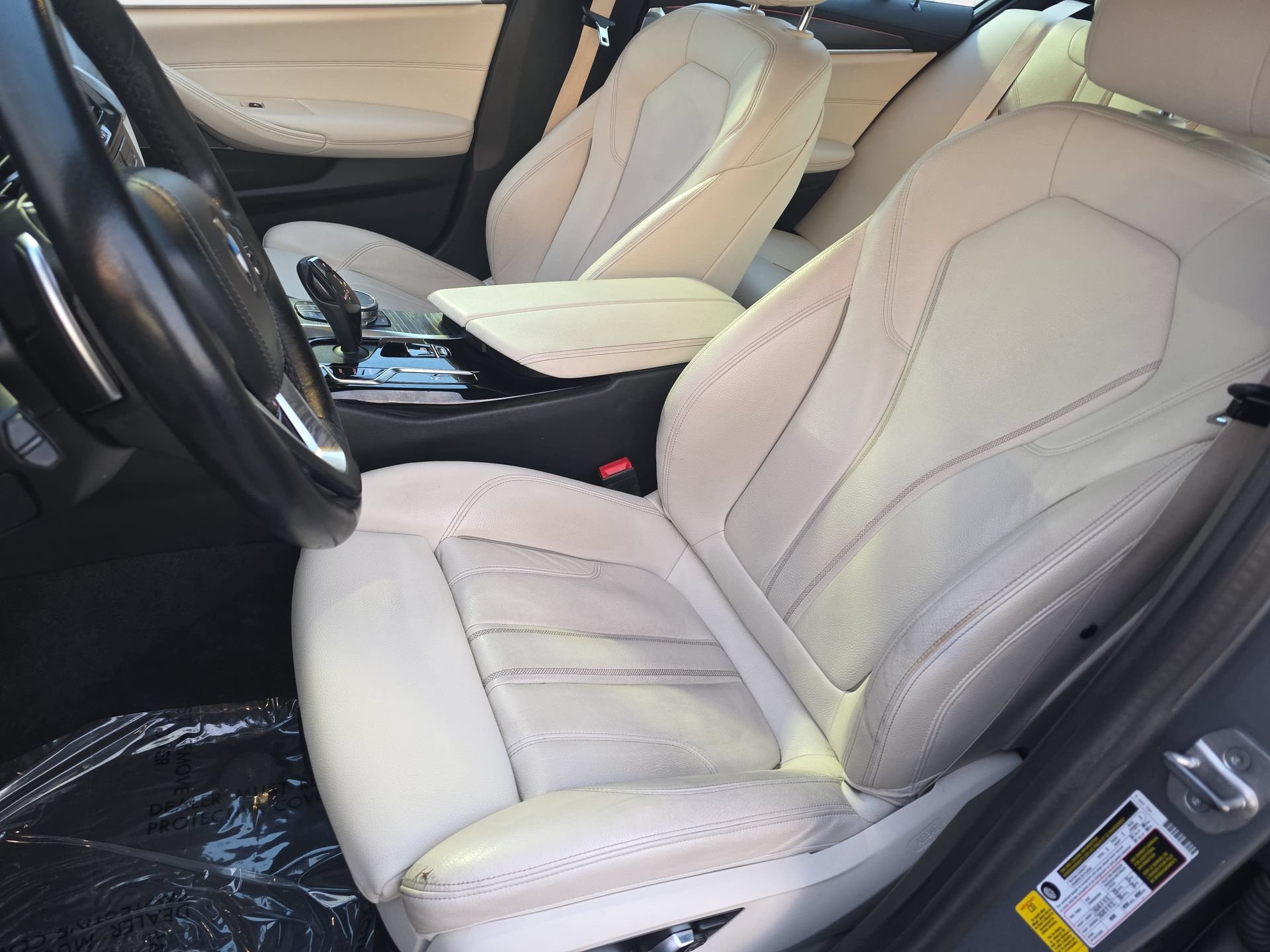 Used 2023 BMW 540i w/ Premium Package RWD image 15