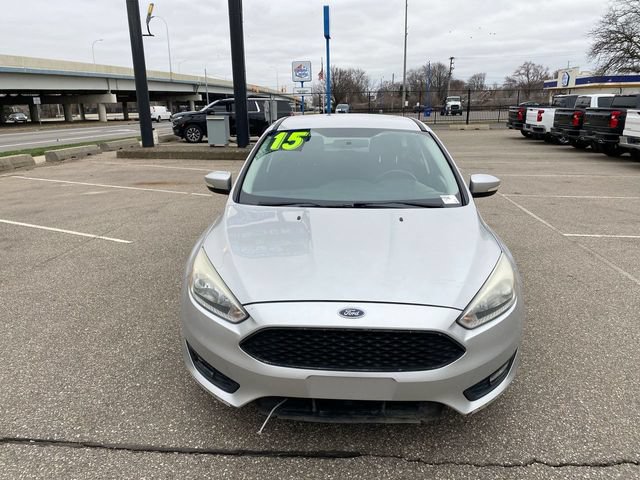 Used 2015 Ford Focus SE w/ SE Sport Package FWD image 21