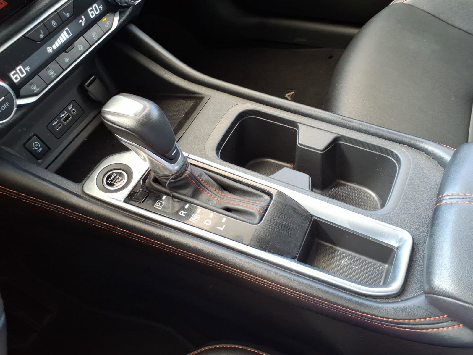 Used 2025 Nissan Sentra SR w/ SR Premium Package FWD image 15