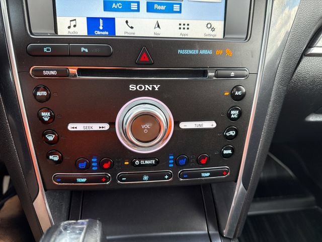 Used 2018 Ford Explorer Sport w/ Equipment Group 401A AWD/4WD image 30